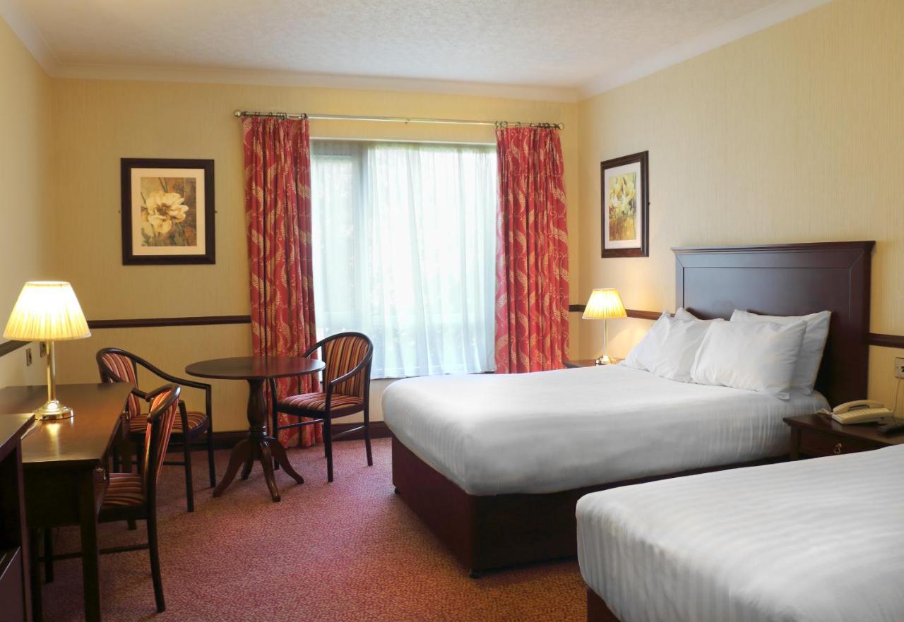 Seven Oaks Hotel Carlow Bagian luar foto