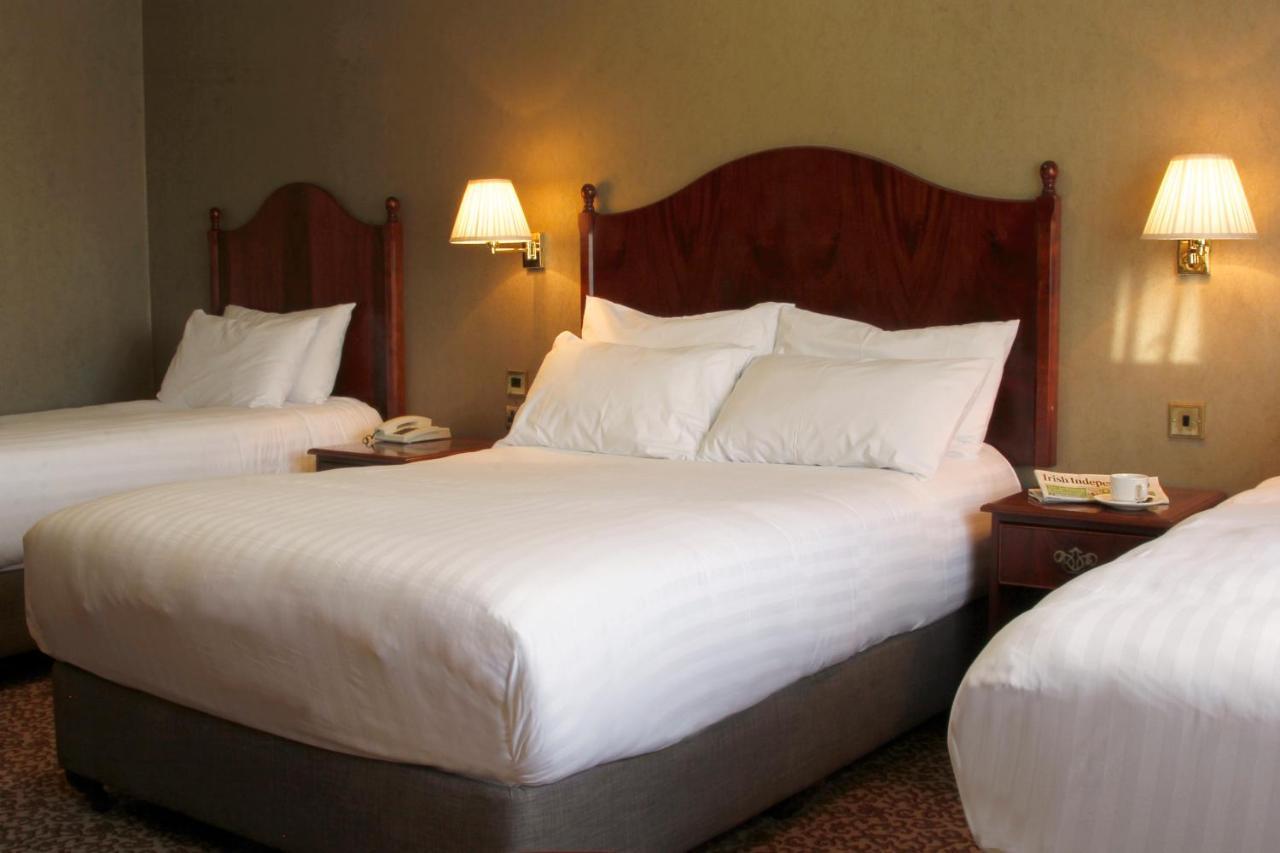 Seven Oaks Hotel Carlow Bagian luar foto