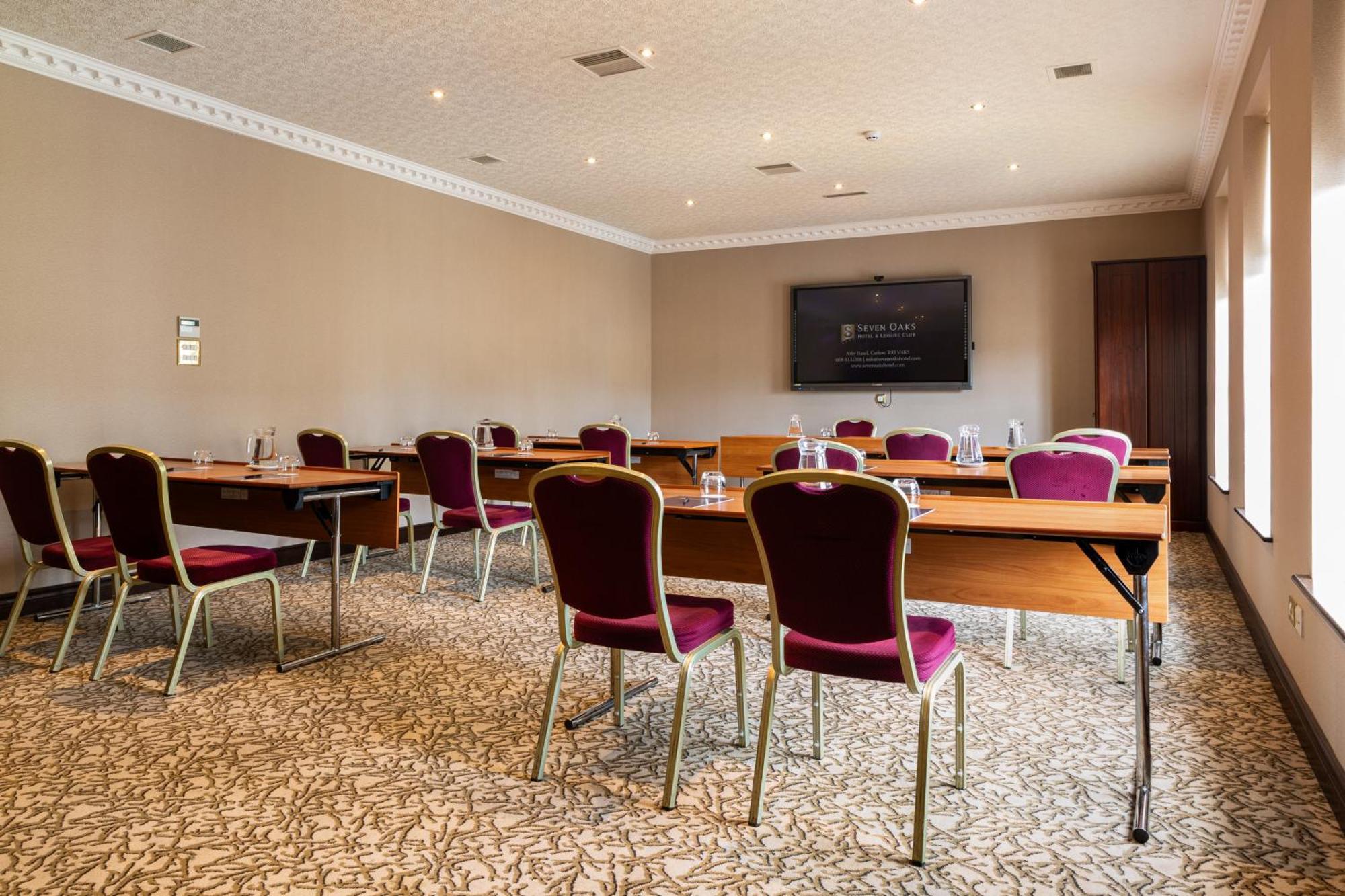 Seven Oaks Hotel Carlow Bagian luar foto