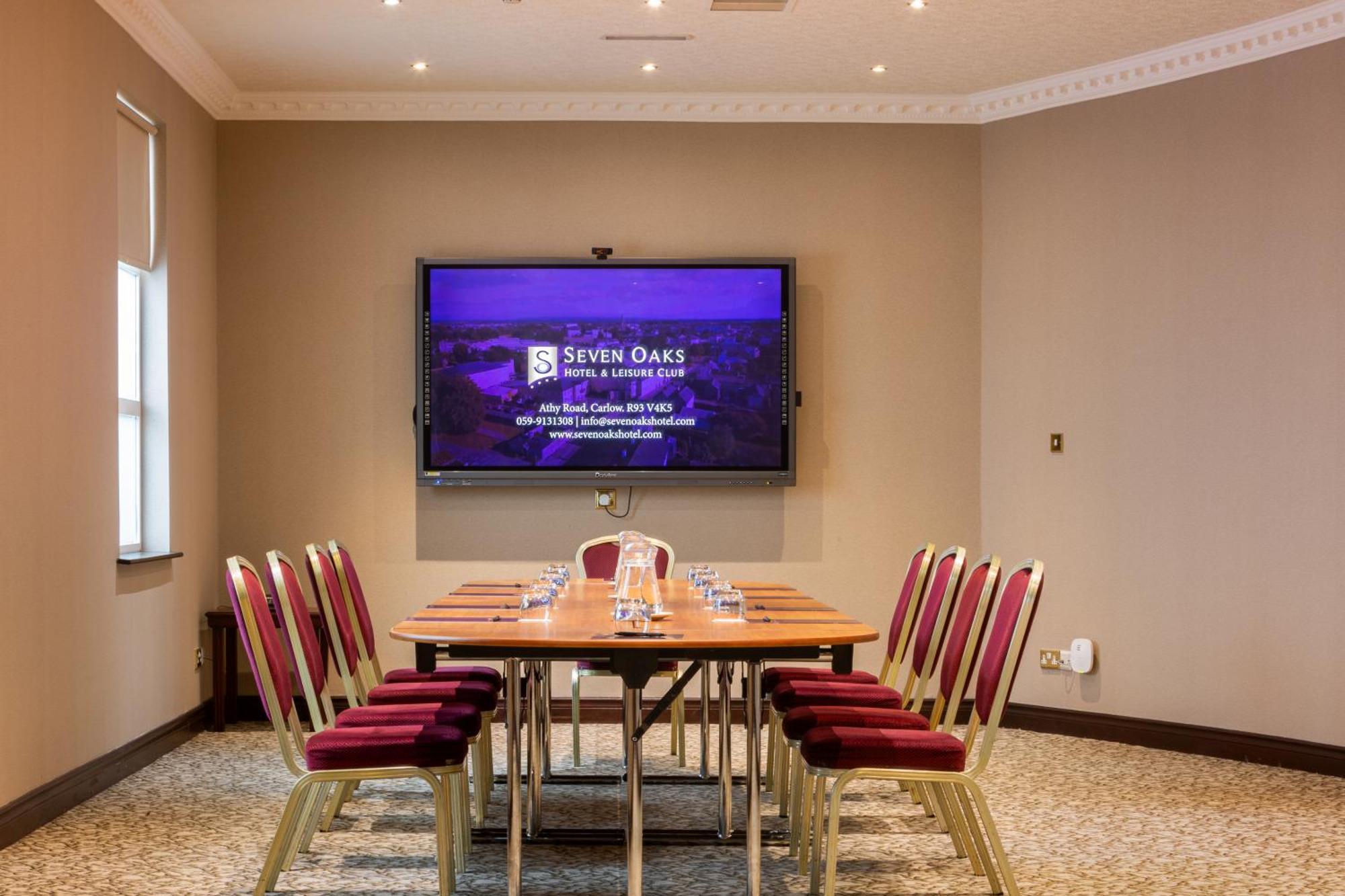 Seven Oaks Hotel Carlow Bagian luar foto