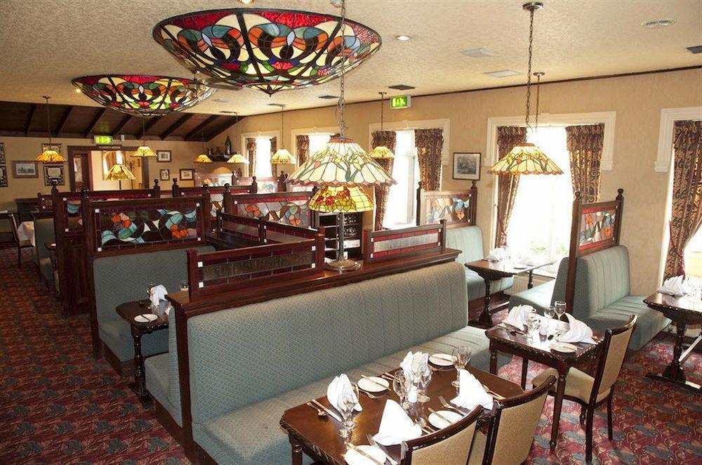Seven Oaks Hotel Carlow Bagian luar foto
