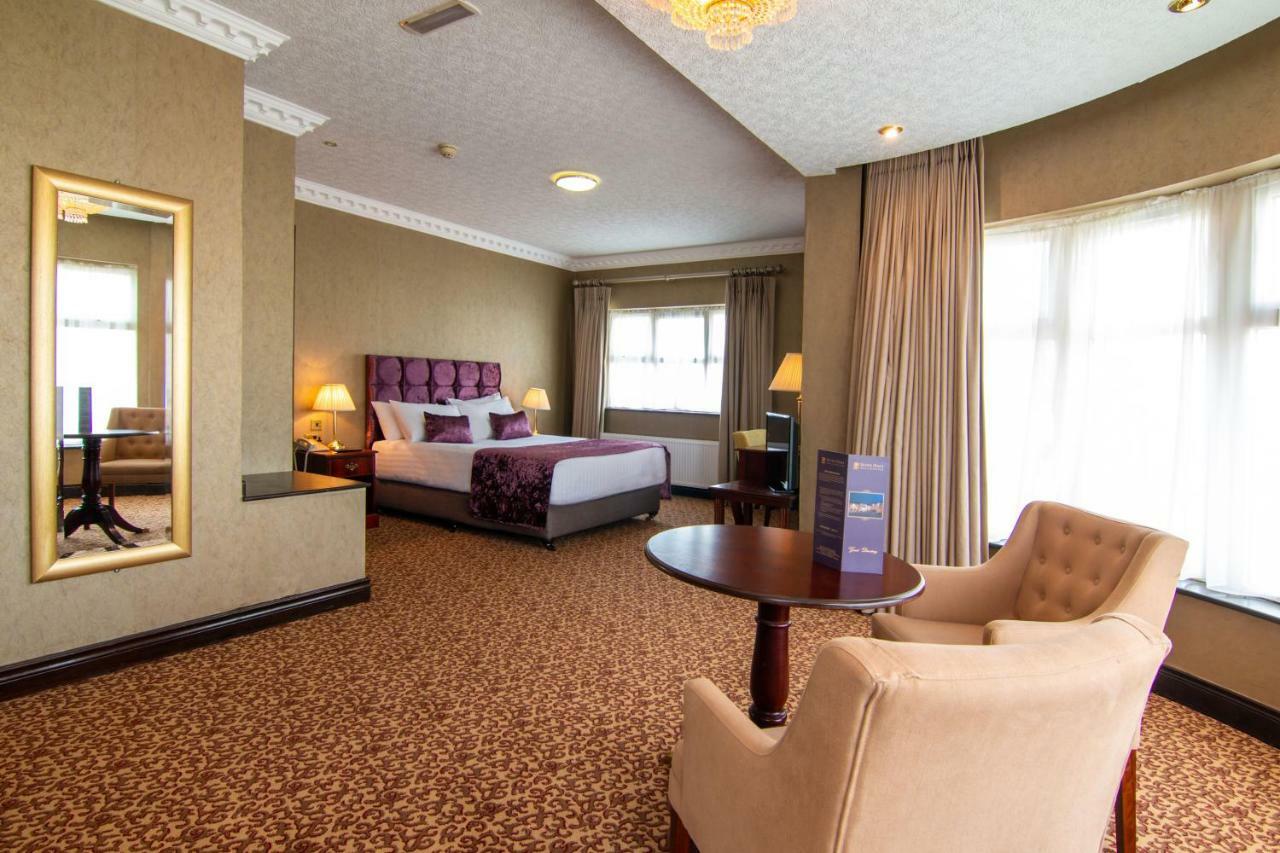 Seven Oaks Hotel Carlow Bagian luar foto